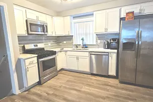 678 Muskegon Ave, Calumet City, IL 60409 - Photo 2