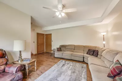 206 W Hintz Road, Arlington Heights, IL 60004 - Photo 14