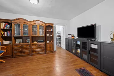 610 W Main Street, West Dundee, IL 60118 - Photo 10