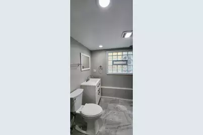 3816 W Montrose Avenue, Chicago, IL 60618 - Photo 16