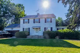 310 N Fletcher Ave, Mount Morris, IL 61054 - Photo 1