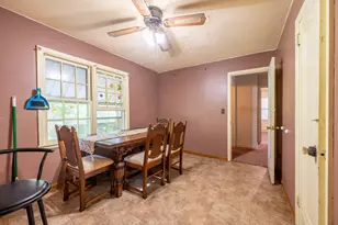 310 N Fletcher Ave, Mount Morris, IL 61054 - Photo 10