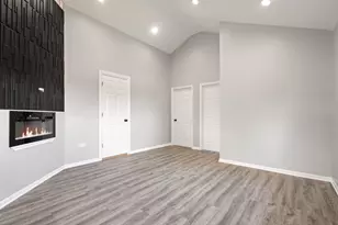 15355 7th Ave, Phoenix, IL 60426 - Photo 22