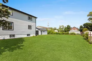 15355 7th Ave, Phoenix, IL 60426 - Photo 30