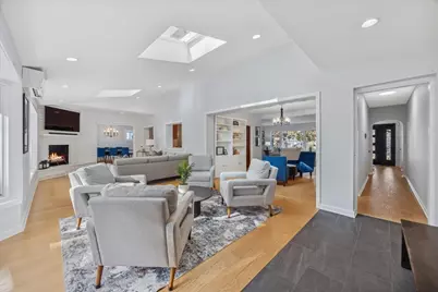 861 Crescent Boulevard, Glen Ellyn, IL 60137 - Photo 8