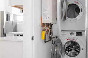 1524 N Ashland Ave, Chicago, IL 60622 - Photo 18