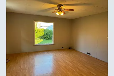 262 W Myrtle Street, Herscher, IL 60941 - Photo 6