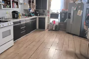 111 W Waupansie St, Dwight, IL 60420 - Photo 2