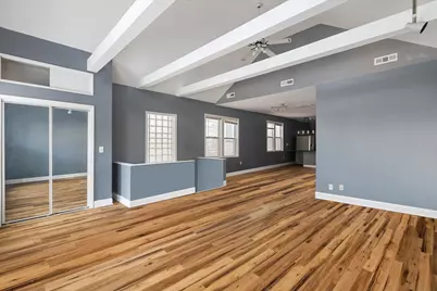 2062 N Damen Avenue, Chicago, IL 60647 - Photo 6