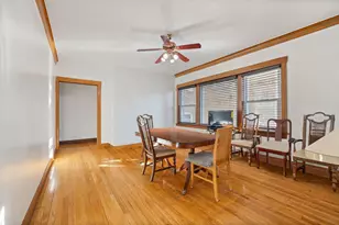 4734 N Drake Ave, Chicago, IL 60625 - Photo 8