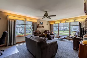 103 S Plum St, Princeton, IL 61356 - Photo 4