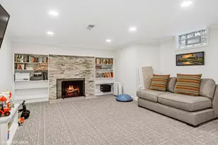 3212 Otto Ln, Evanston, IL 60201 - Photo 20
