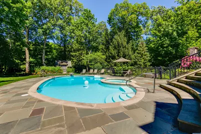 546 Lakeland Drive, Lake Bluff, IL 60044 - Photo 20