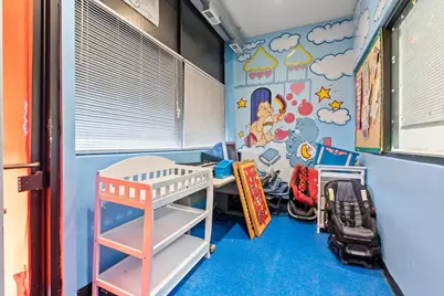 222 E 61st Street, Chicago, IL 60637 - Photo 18