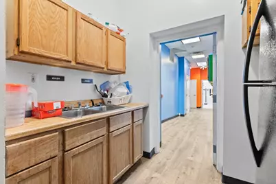 222 E 61st Street, Chicago, IL 60637 - Photo 14