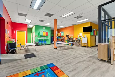 222 E 61st Street, Chicago, IL 60637 - Photo 10