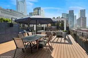 154 W Hubbard St, Chicago, IL 60654 - Photo 24