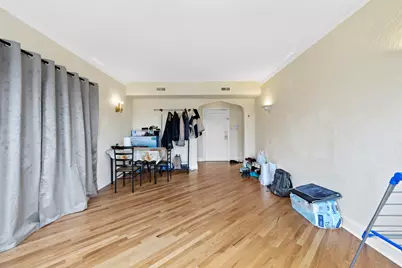 6457 N California Avenue #3, Chicago, IL 60645 - Photo 4