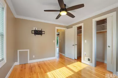 1406 Channel Beach Avenue, Johnsburg, IL 60051 - Photo 8