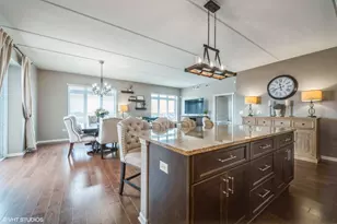 1199 E Port Clinton Rd, Vernon Hills, IL 60061 - Photo 4