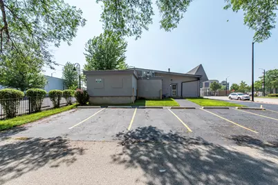 2601 Sheridan Road, Zion, IL 60099 - Photo 2