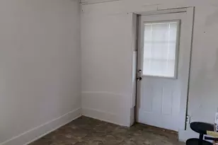 729 S 22nd St, Decatur, IL 62521 - Photo 16