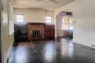 729 S 22nd St, Decatur, IL 62521 - Photo 10