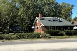 729 S 22nd St, Decatur, IL 62521 - Photo 4