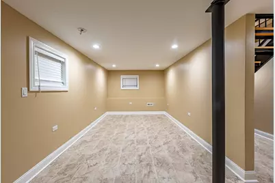 2012 W Coulter Street, Chicago, IL 60608 - Photo 34