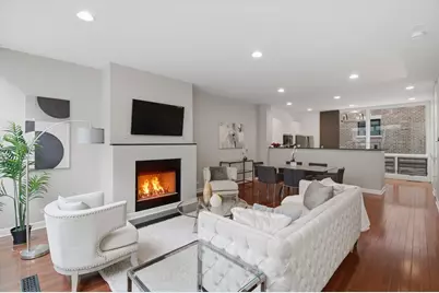 678 N Peoria Street #C, Chicago, IL 60642 - Photo 24