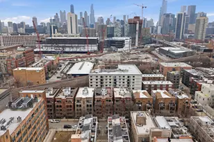 678 N Peoria St, Chicago, IL 60642 - Photo 36