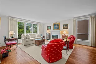 640 Winnetka Mews, Winnetka, IL 60093 - Photo 4