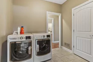 1503 English Oak Dr, Champaign, IL 61822 - Photo 26