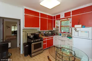 4326 W School St, Chicago, IL 60641 - Photo 8