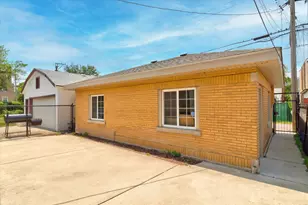 1308 N Waller Ave, Chicago, IL 60651 - Photo 34