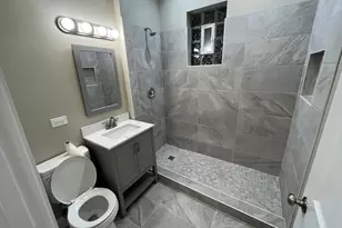 3816 W Montrose Ave, Chicago, IL 60618 - Photo 34