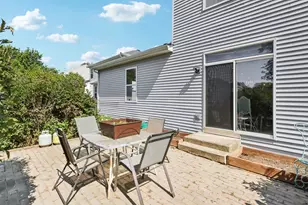 2735 Hillsboro Blvd, Aurora, IL 60503 - Photo 38