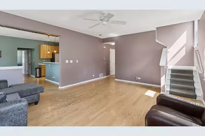 2735 Hillsboro Boulevard, Aurora, IL 60503 - Photo 6