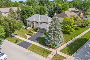 816 Spindletree Ave, Naperville, IL 60565 - Photo 48