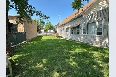 3251 W 111th Street, Chicago, IL 60655 - Photo 12