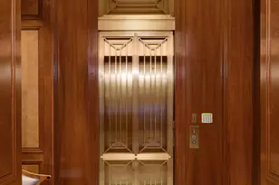 189 E Lake Shore Dr, Chicago, IL 60611 - Photo 2