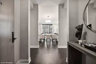 403 N Wabash Ave, Chicago, IL 60611 - Photo 2