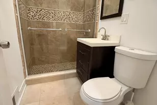 11949 S Yale Ave, Chicago, IL 60628 - Photo 14