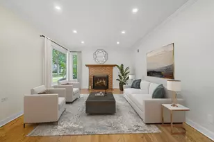 630 Hermitage Dr, Deerfield, IL 60015 - Photo 2