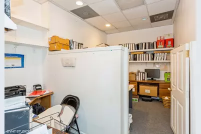 3901 Oakton Street, Skokie, IL 60076 - Photo 18