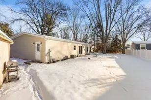 1101 James Ct, Mahomet, IL 61853 - Photo 26