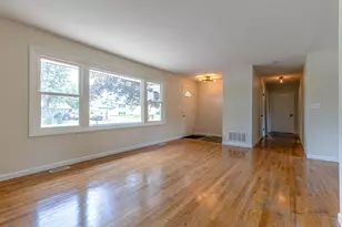 25610 S Parkside Dr, Channahon, IL 60410 - Photo 18