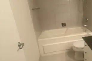 512 N McClurg Ct, Chicago, IL 60611 - Photo 8