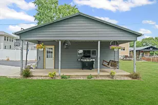 414 N Church St, Gibson City, IL 60936 - Photo 48