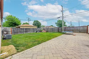 4677 W 84th Pl, Chicago, IL 60652 - Photo 24